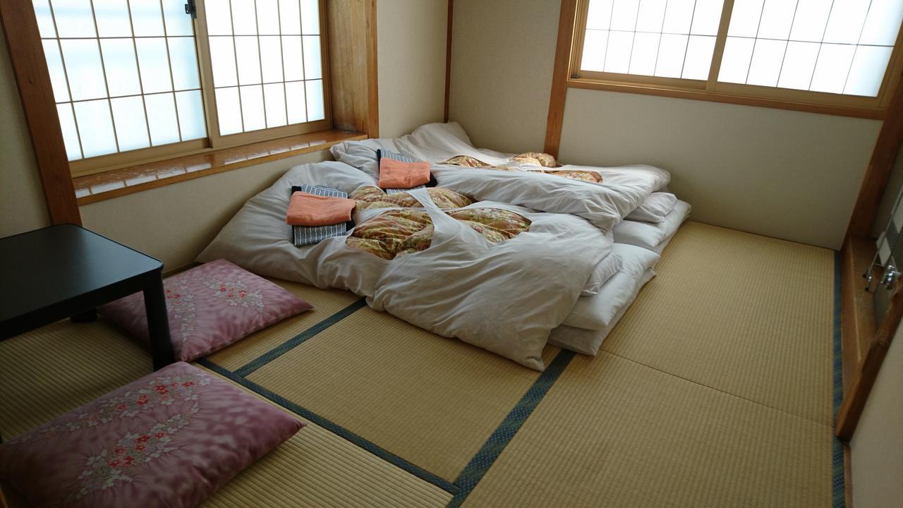 Apple Inn Takasaka Nozawaonsen Buitenkant foto