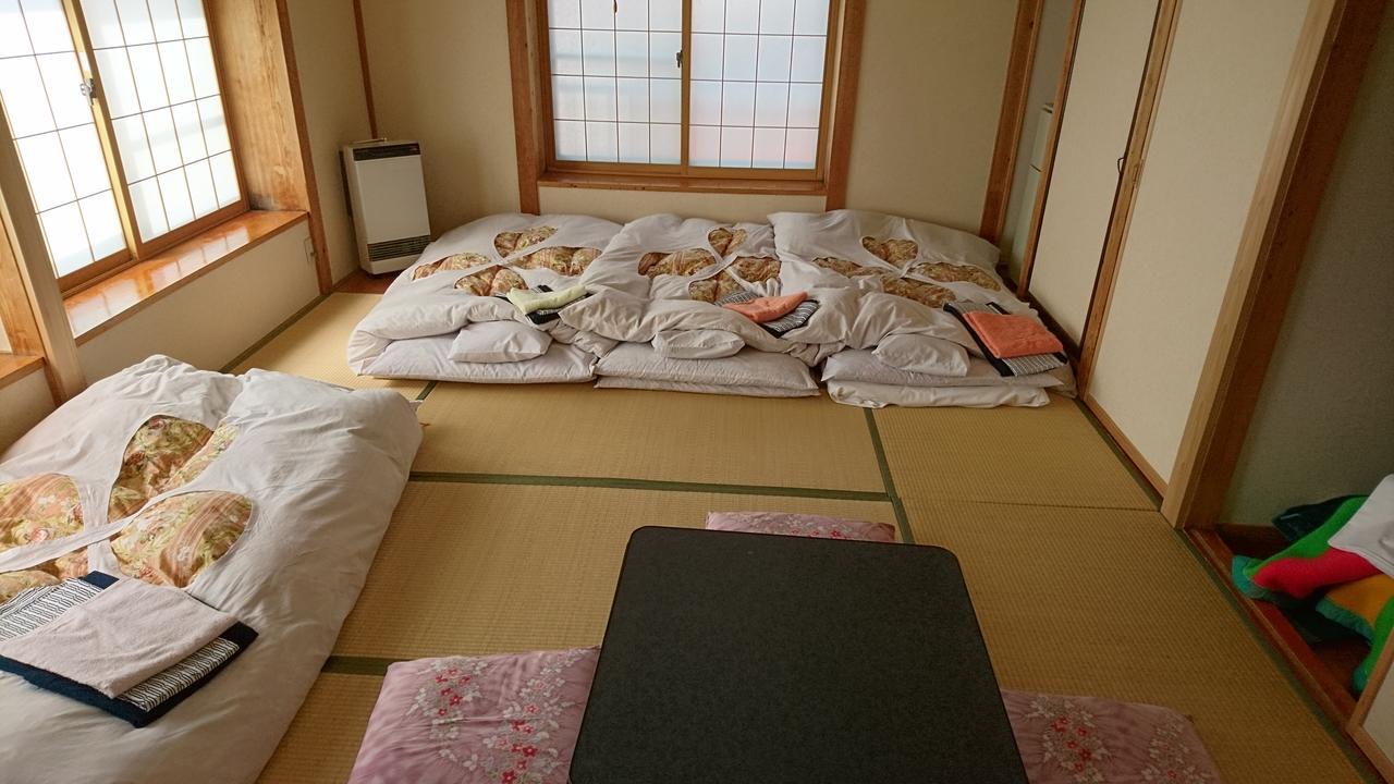 Apple Inn Takasaka Nozawaonsen Buitenkant foto