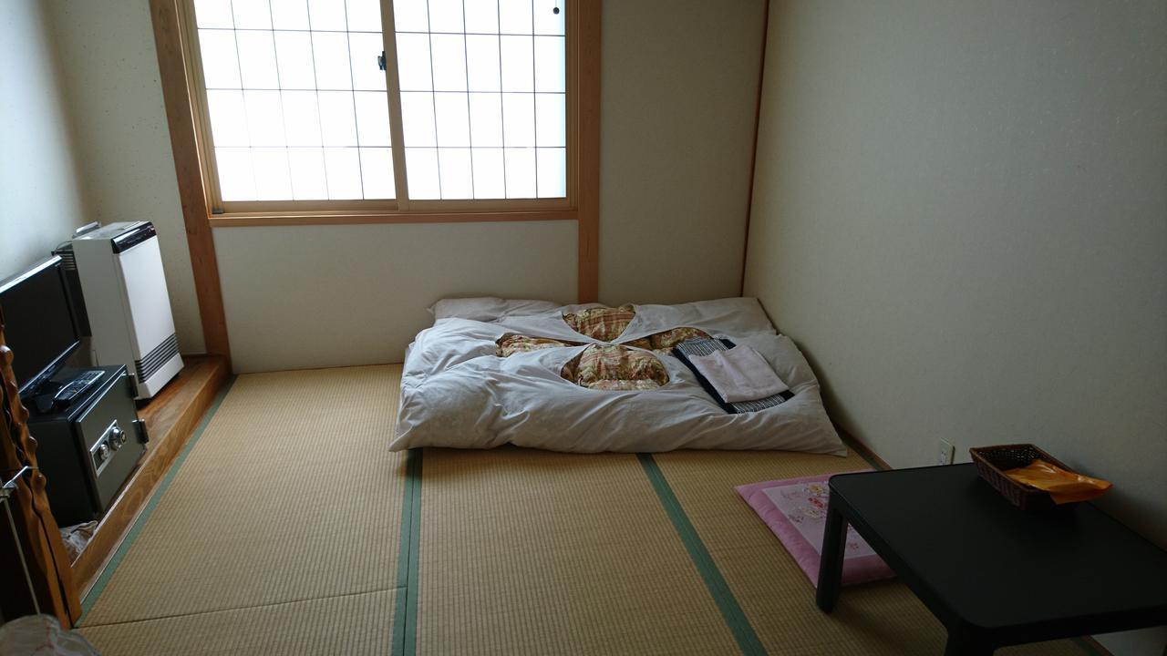 Apple Inn Takasaka Nozawaonsen Buitenkant foto